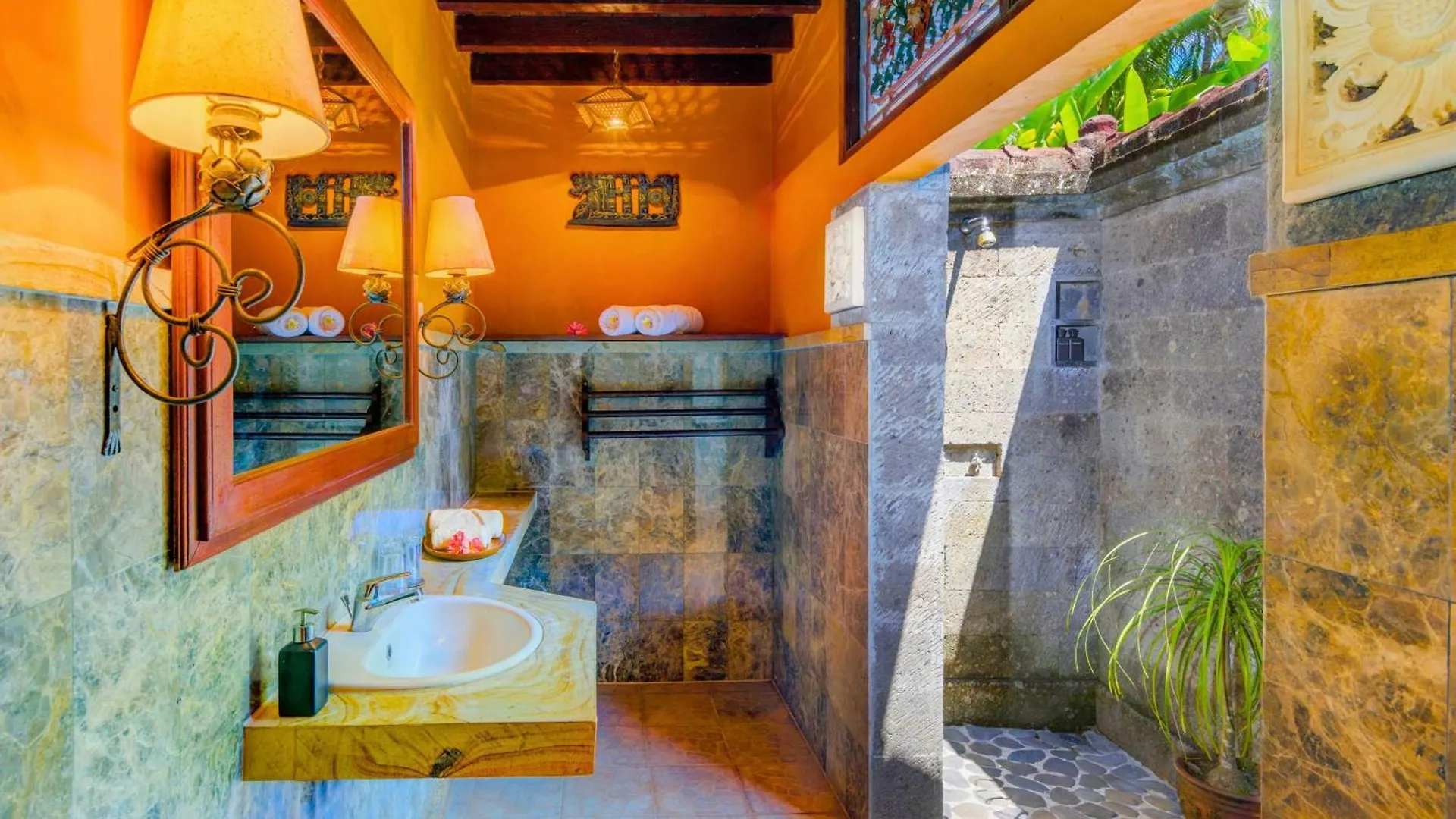 Nismara 5 Bedroom Private Pool Villa Garden View Zn259 Ubud