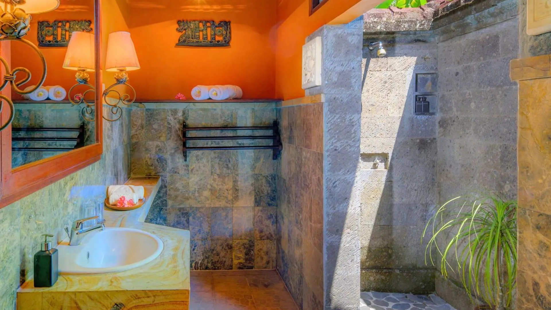Nismara 5 Bedroom Private Pool Villa Garden View Zn259 Ubud