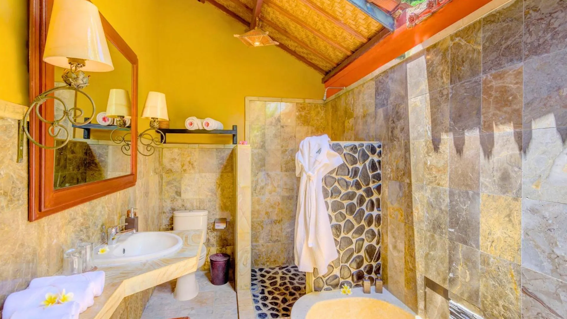 Nismara 5 Bedroom Private Pool Villa Garden View Zn259 Ubud  Indonesia